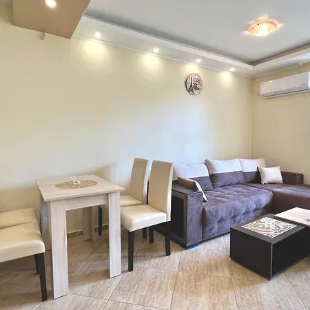 Bratanov Lifestyle Vi * 써니비치